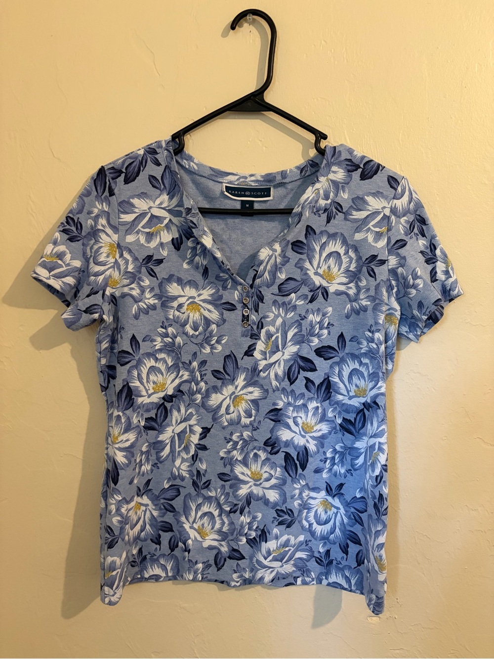 Karen Scott Light Blue Floral Short Sleeve Henley Top
